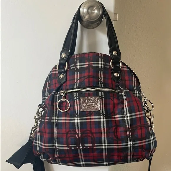 Coach | Bags | Coach 21 Poppy Tartan Plaid Satchel  display picture 3